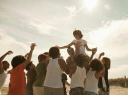 Suneet Singal - How Balancing High-Level Finance and Family Leadership Builds Lasting Success